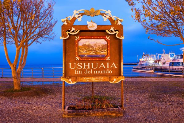 Discover Ushuaia End World